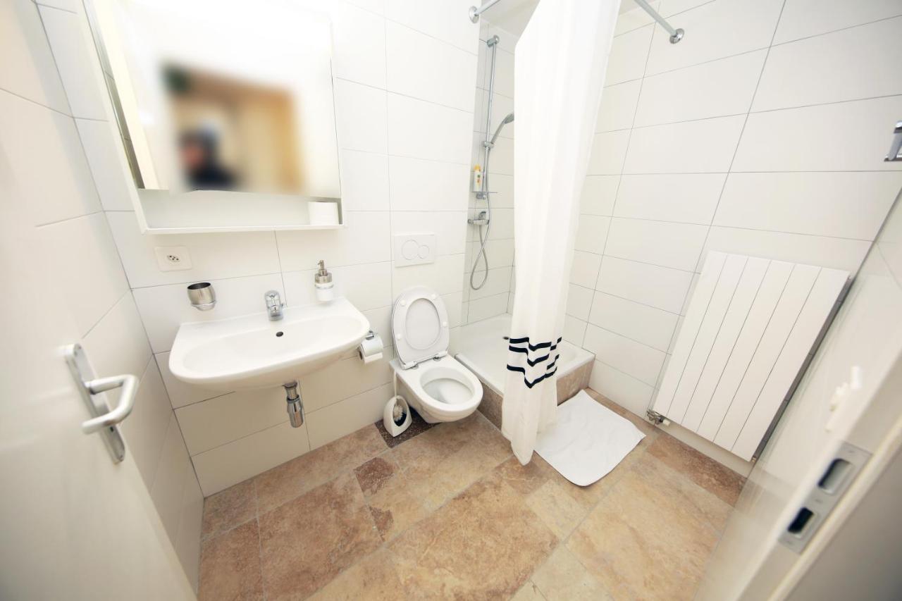 Cozy Apartment Close To Cornavin Train Station And Lake Genebra Exterior foto